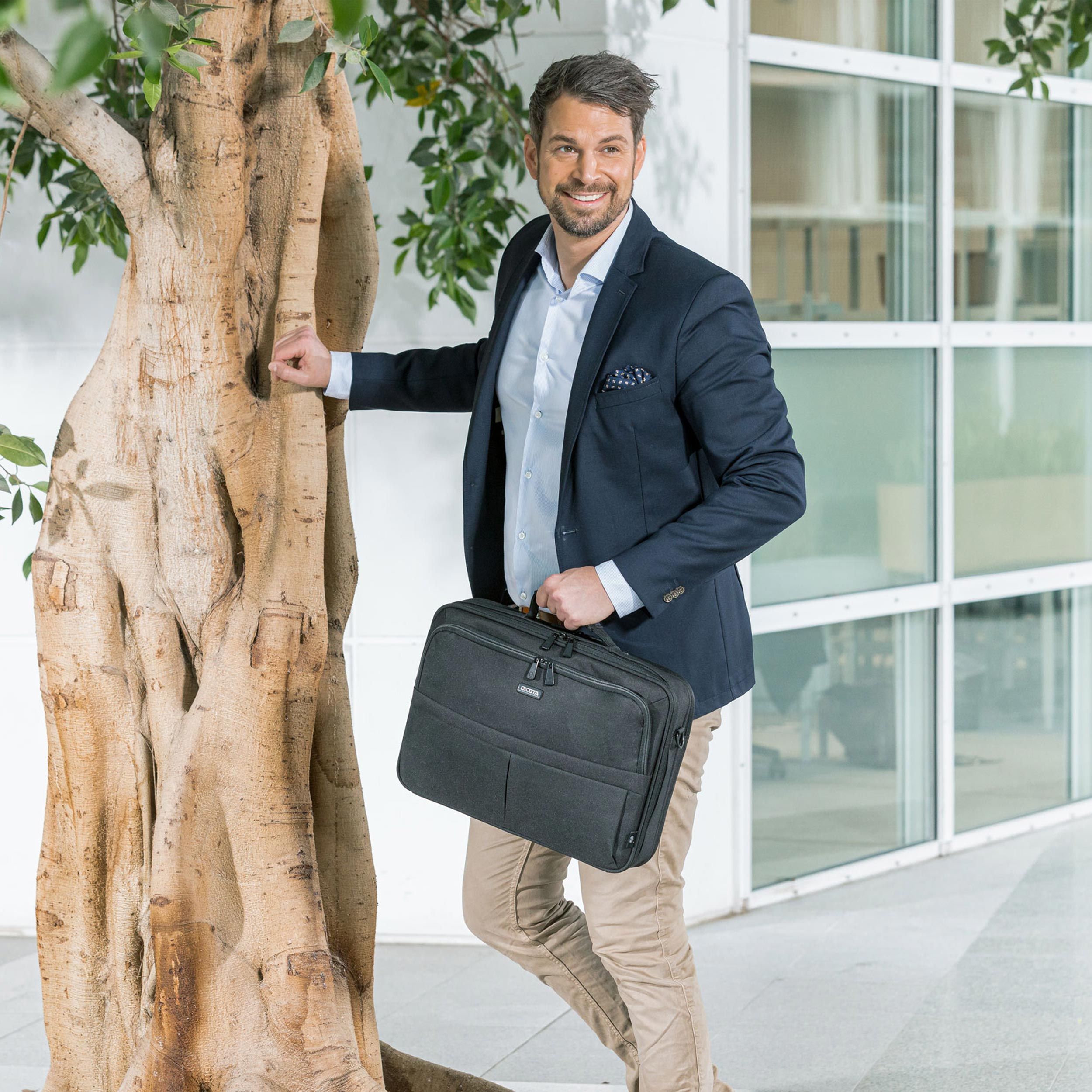 28726_D31431-RPET_8_lifestyle_01_14 - 16