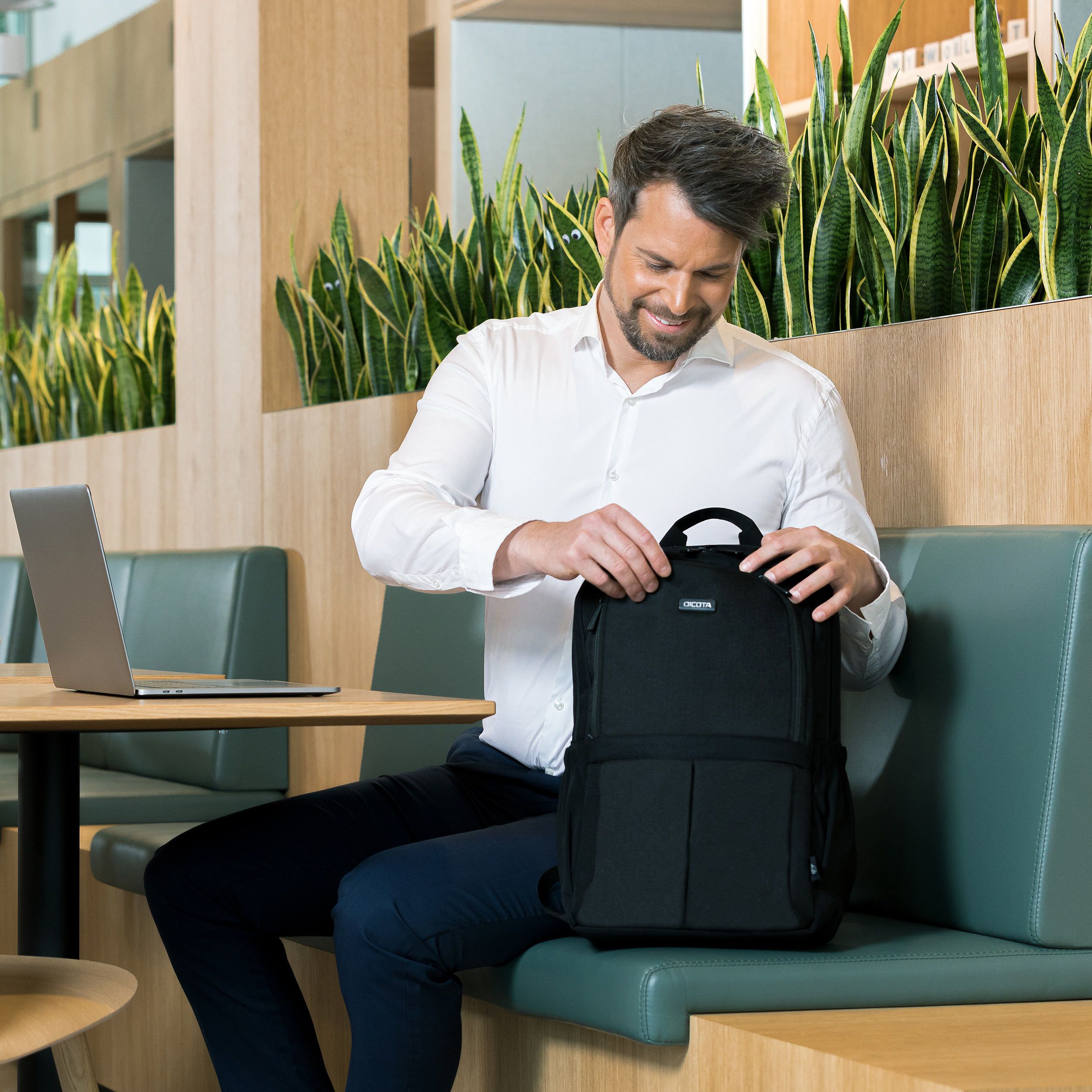 28708_D31696-RPET_7_lifestyle_01_15 - 17.3