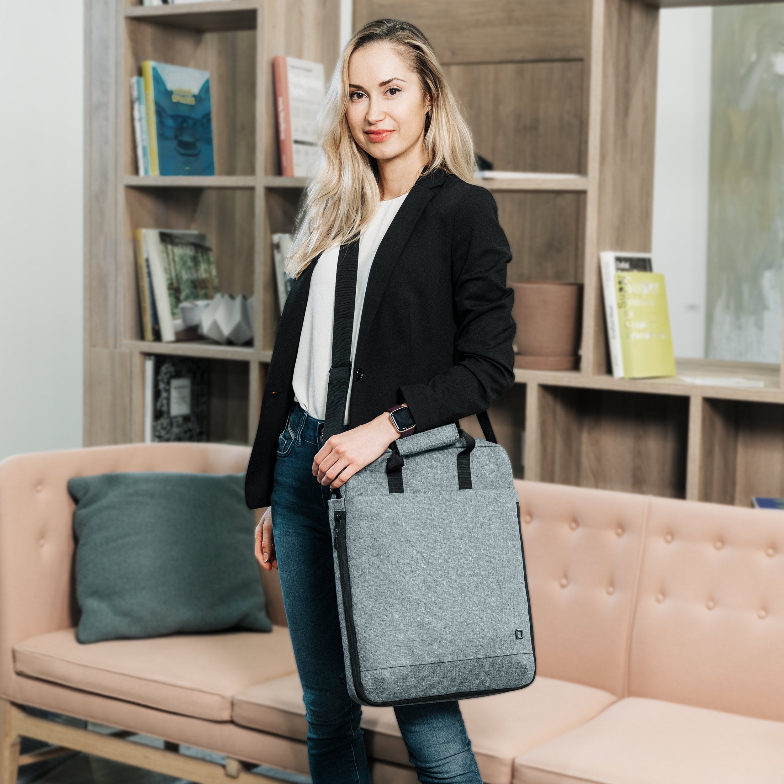 29355_D31878-RPET_8_lifestyle_01_13 - 15.6